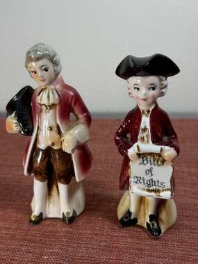 Vintage Colonial Founding Fathers Bill of Rights Ceramic Shakers Japan